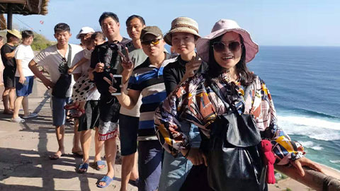 优秀员工海外游