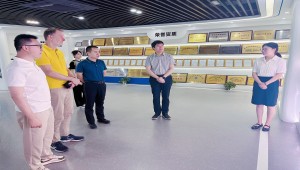 国际交流 | 德国农业专家尤尔根·克罗谢尔（Jürgen Kroschel）到访1929cc威尼斯云农